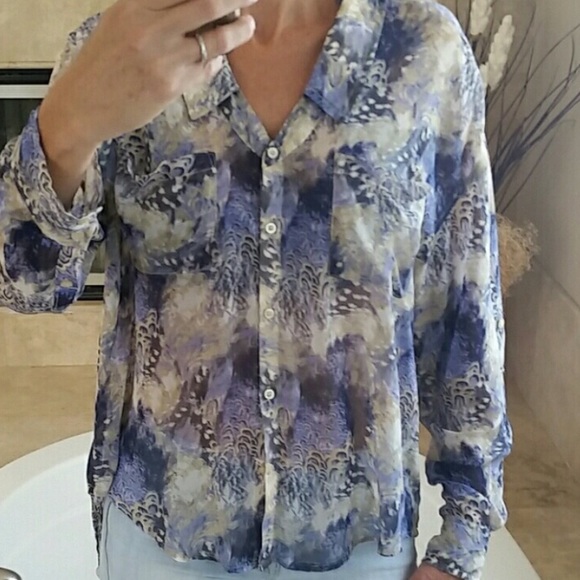 Free People Tops - FREE PEOPLE Blue & Cream Silky Poets Blouse EUC M